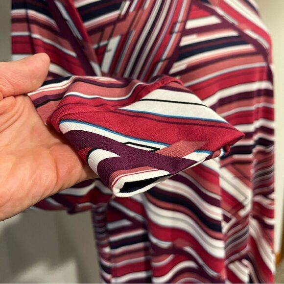 LuLaRoe Emily Long Sleeve V-Neck Striped Print A-line Swing Midi Dress - Picture 4 of 14